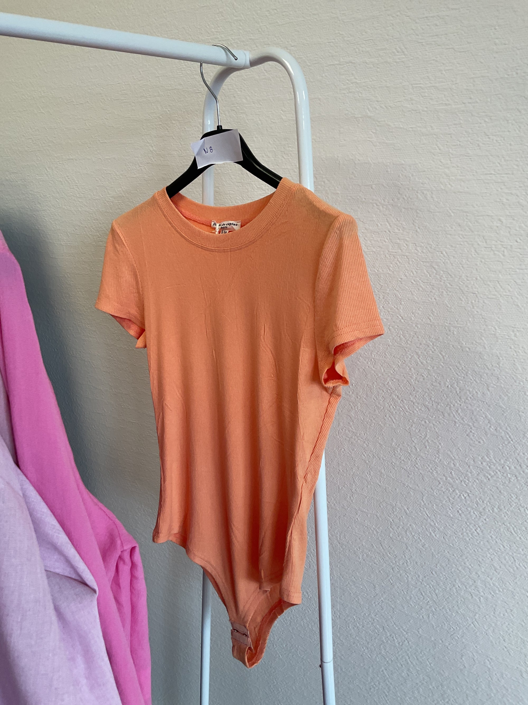 Body orange 8