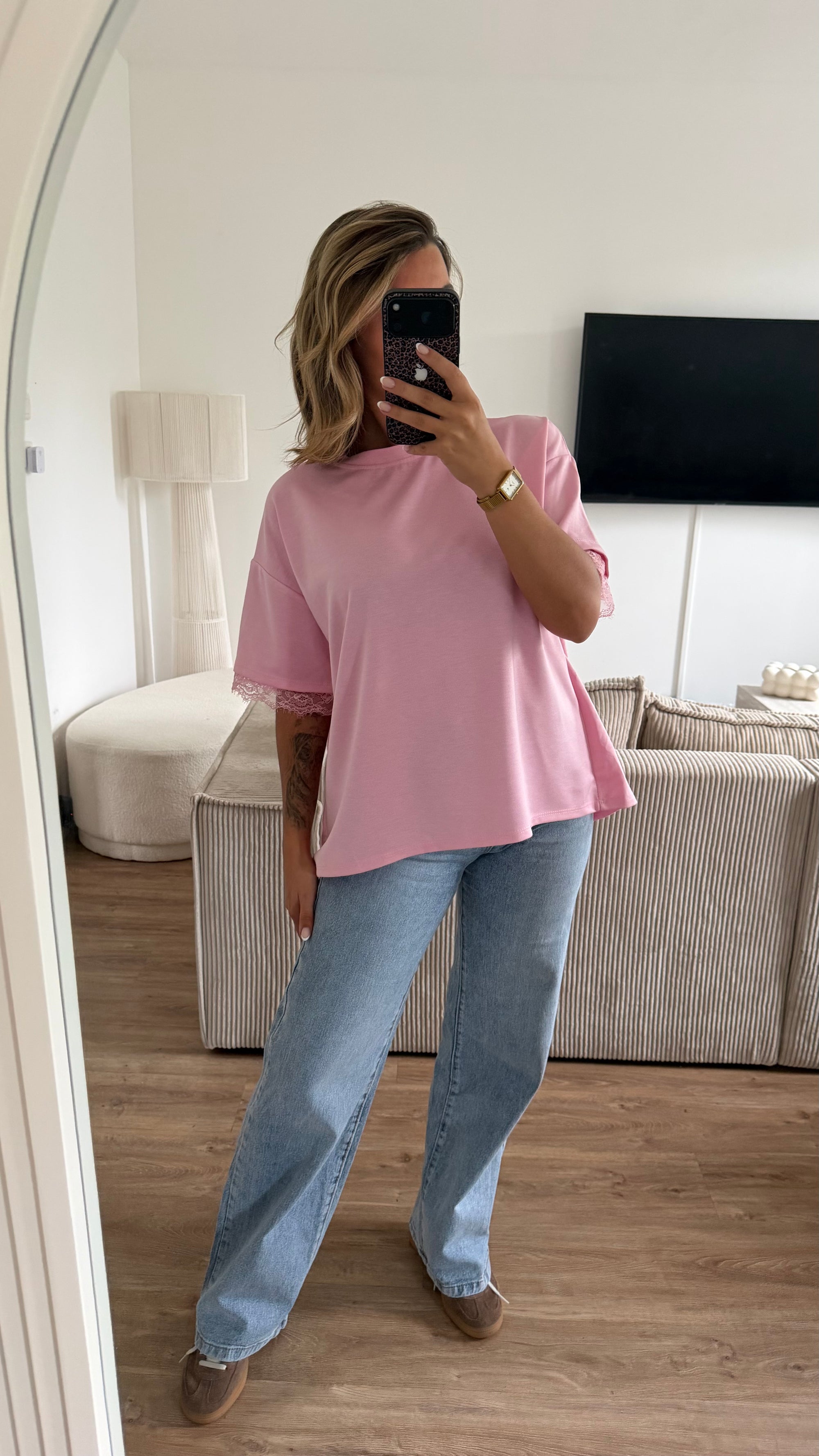 T shirt rose dentelle