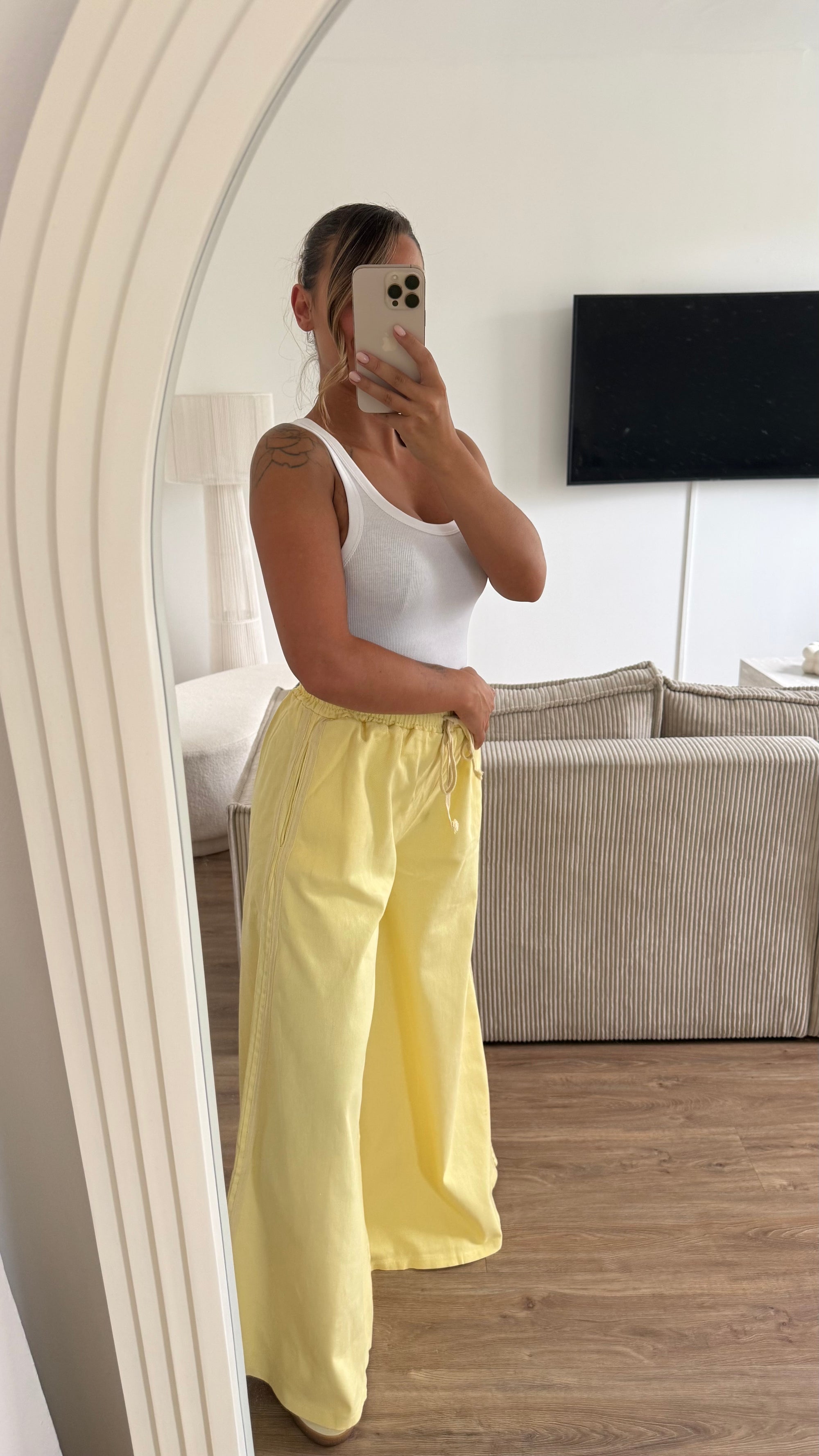 Jean bande jaune