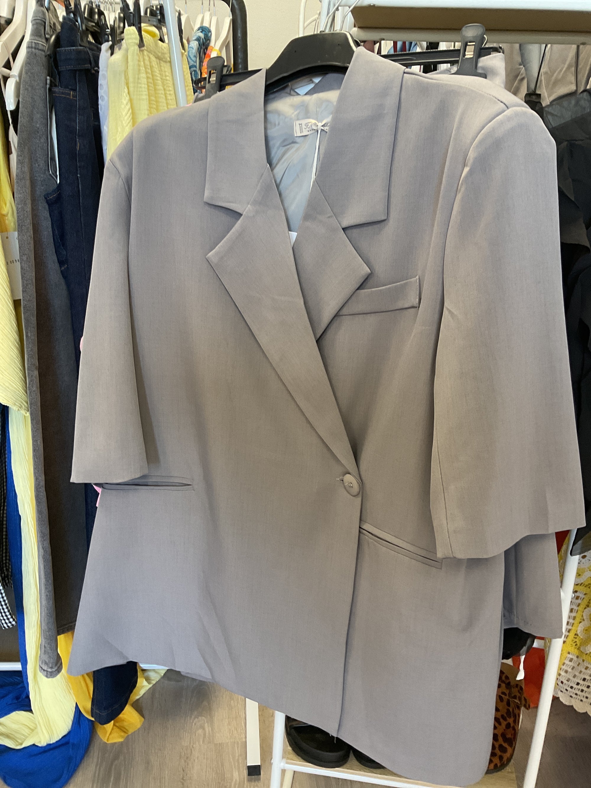 Ensemble gris