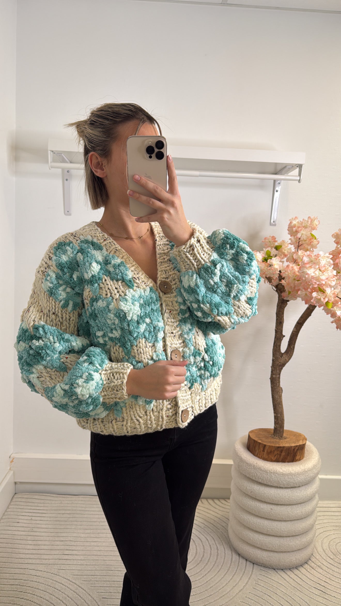 Gilet crochet bleu