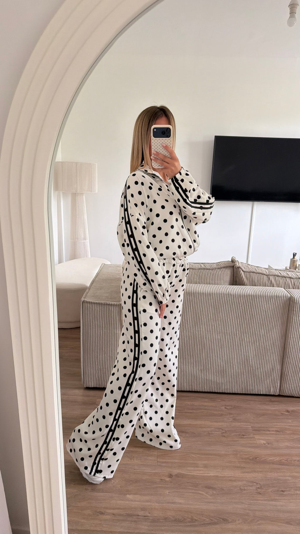 Ensemble pois blanc