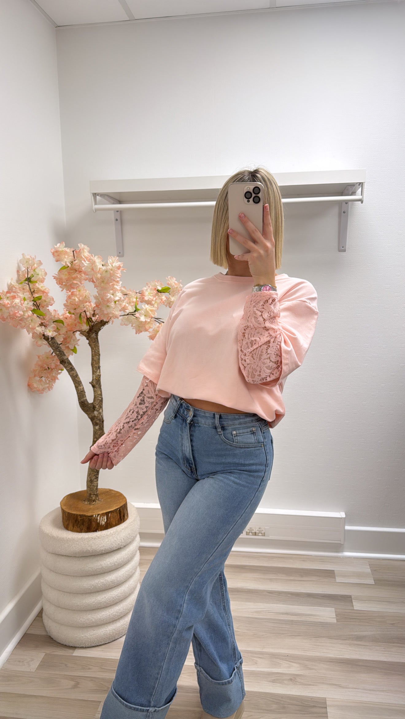 T-shirt dentelle rose