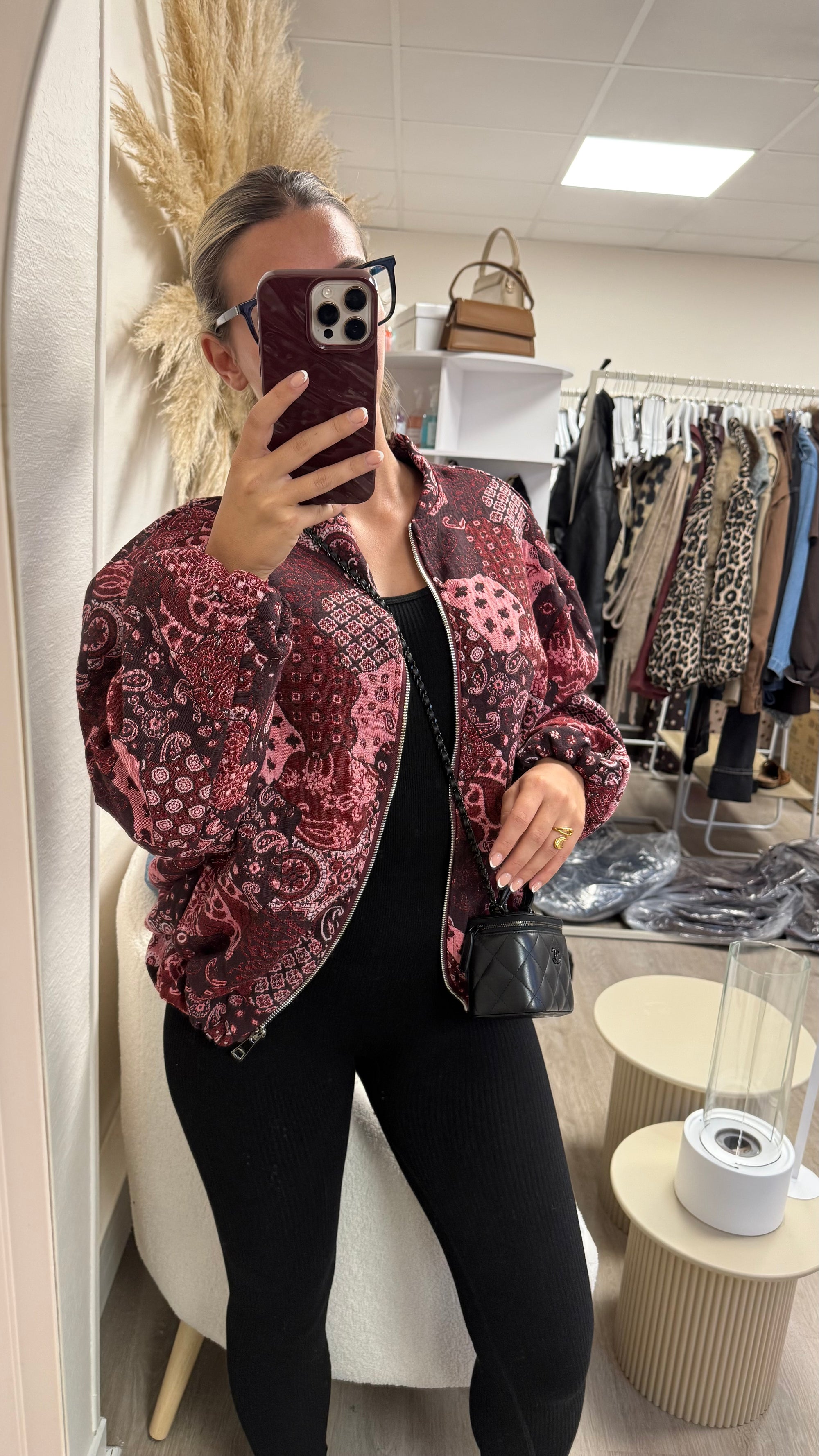 Bomber Olivia