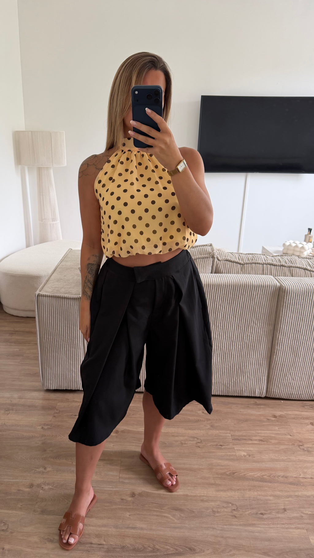 Top pois jaune