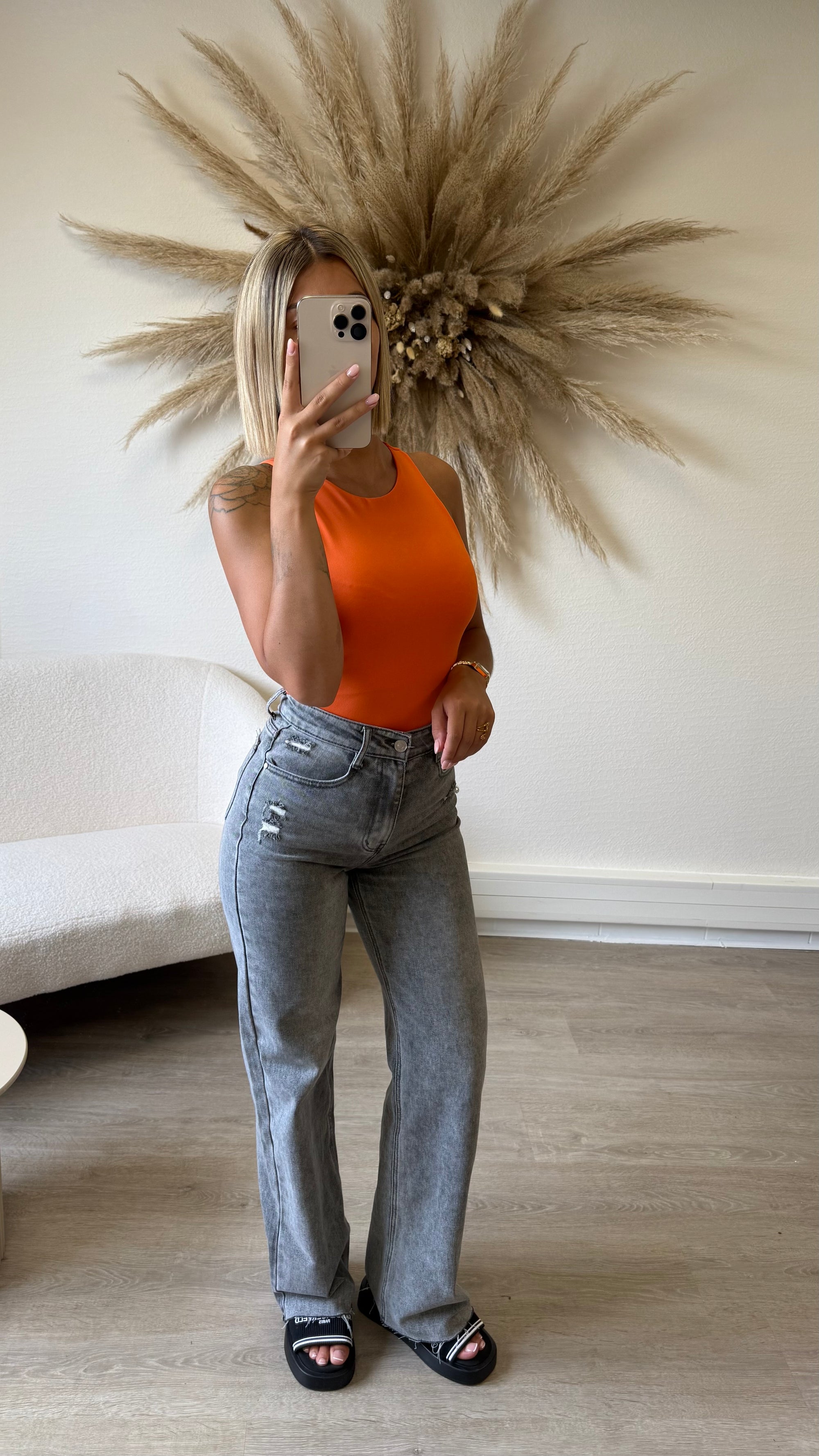 Body orange