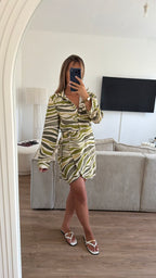 Robe mimi