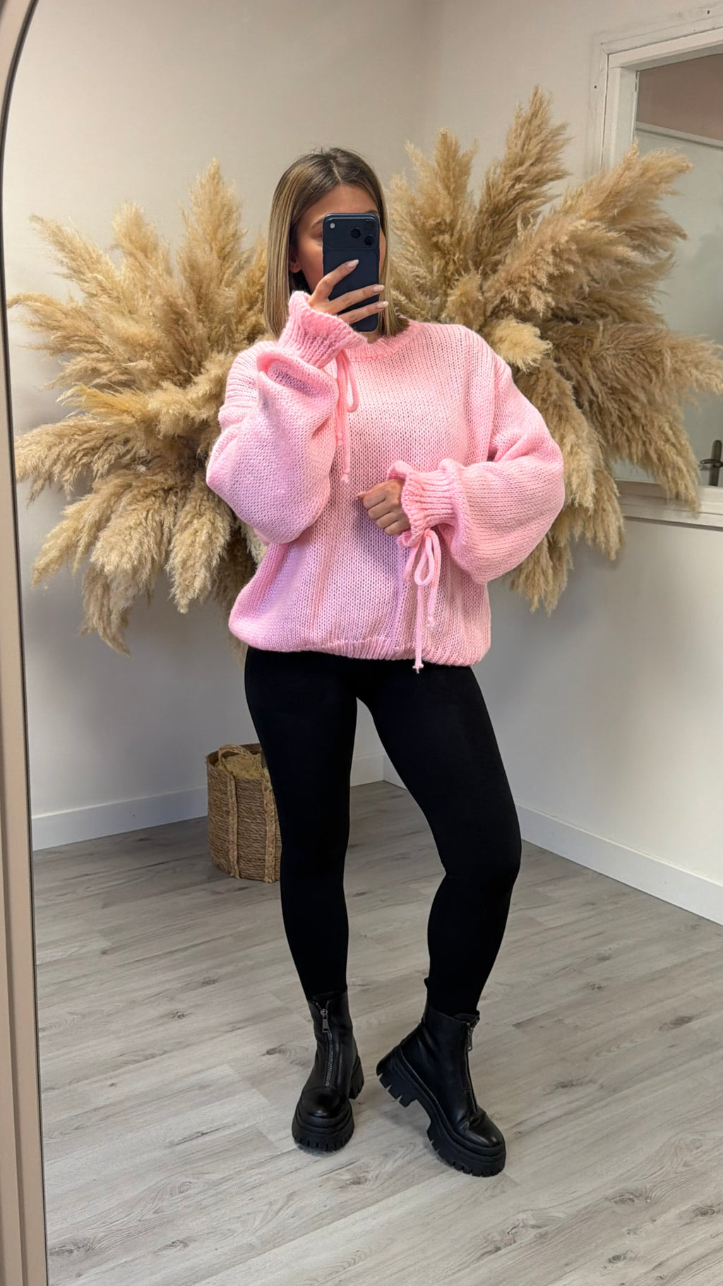 Pull maya rose