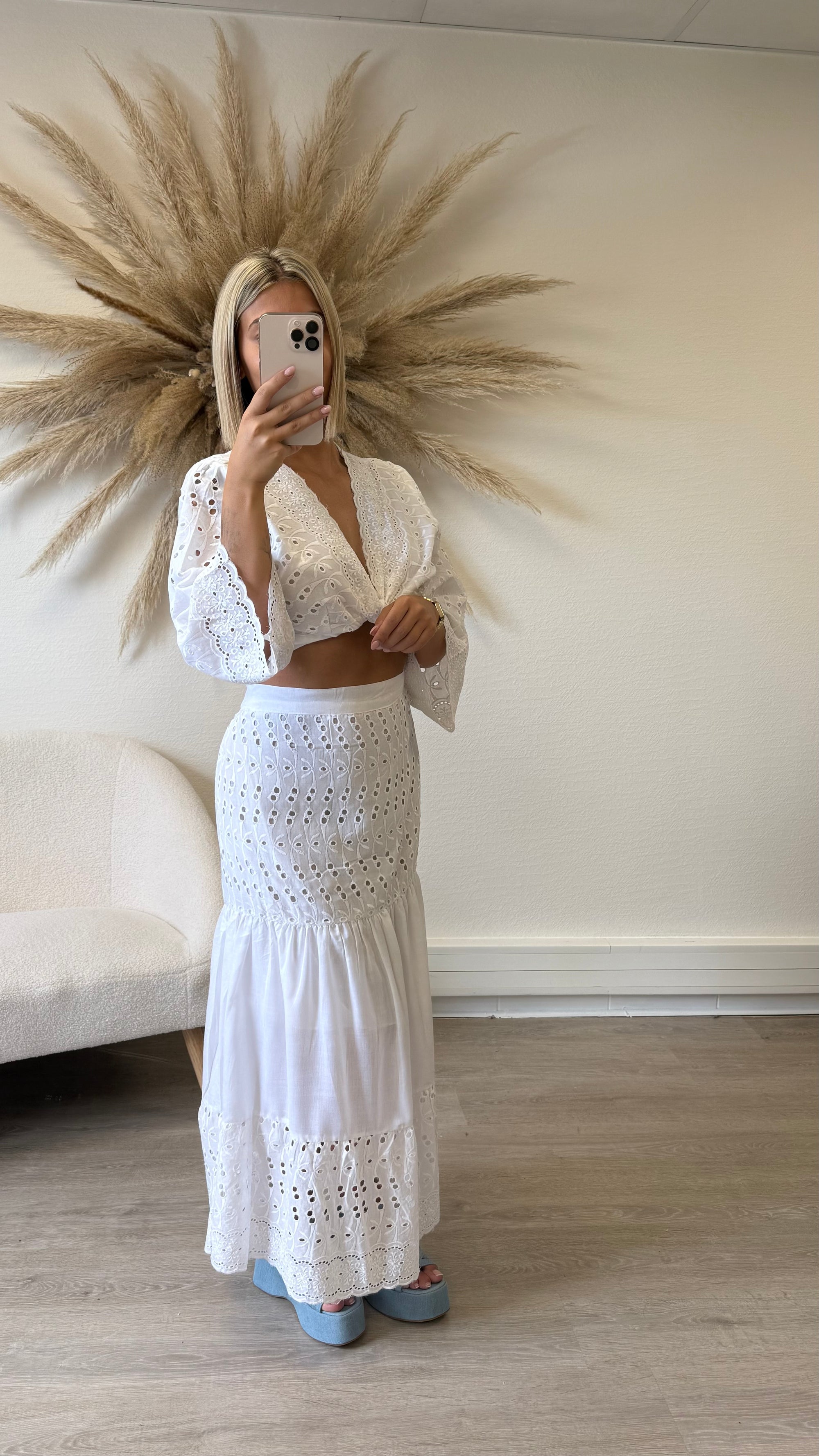 Ensemble blanc