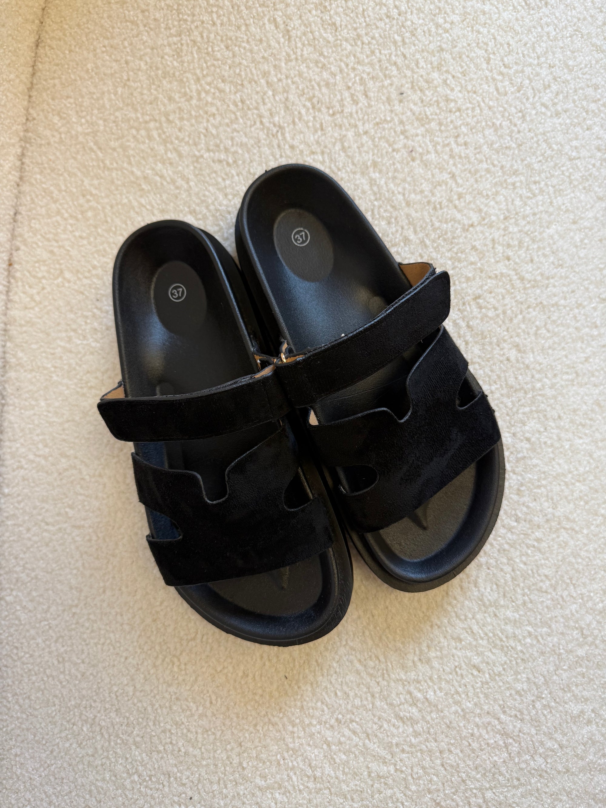 Claquette inspi  noir
