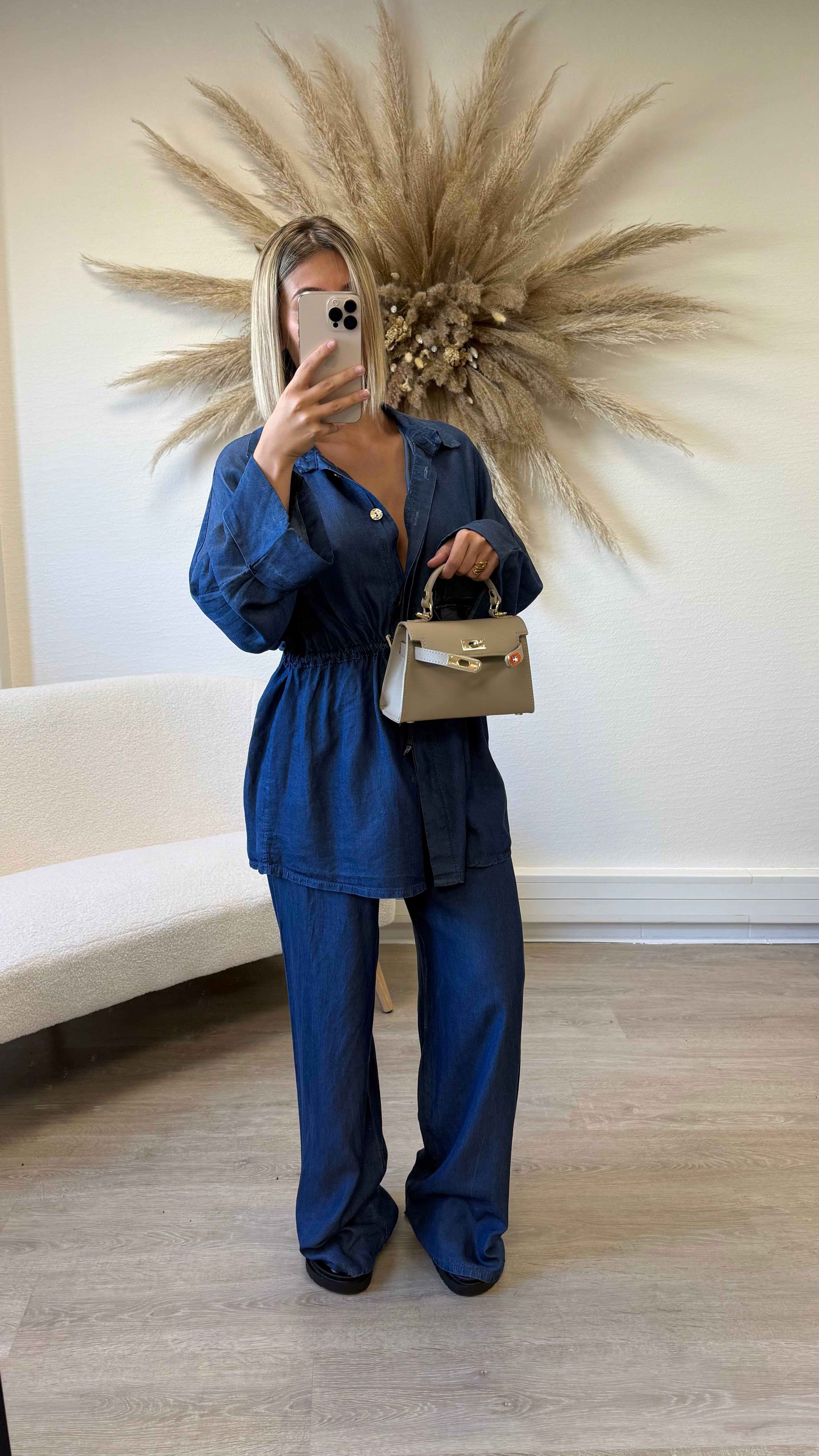 Ensemble fluide bleu foncé