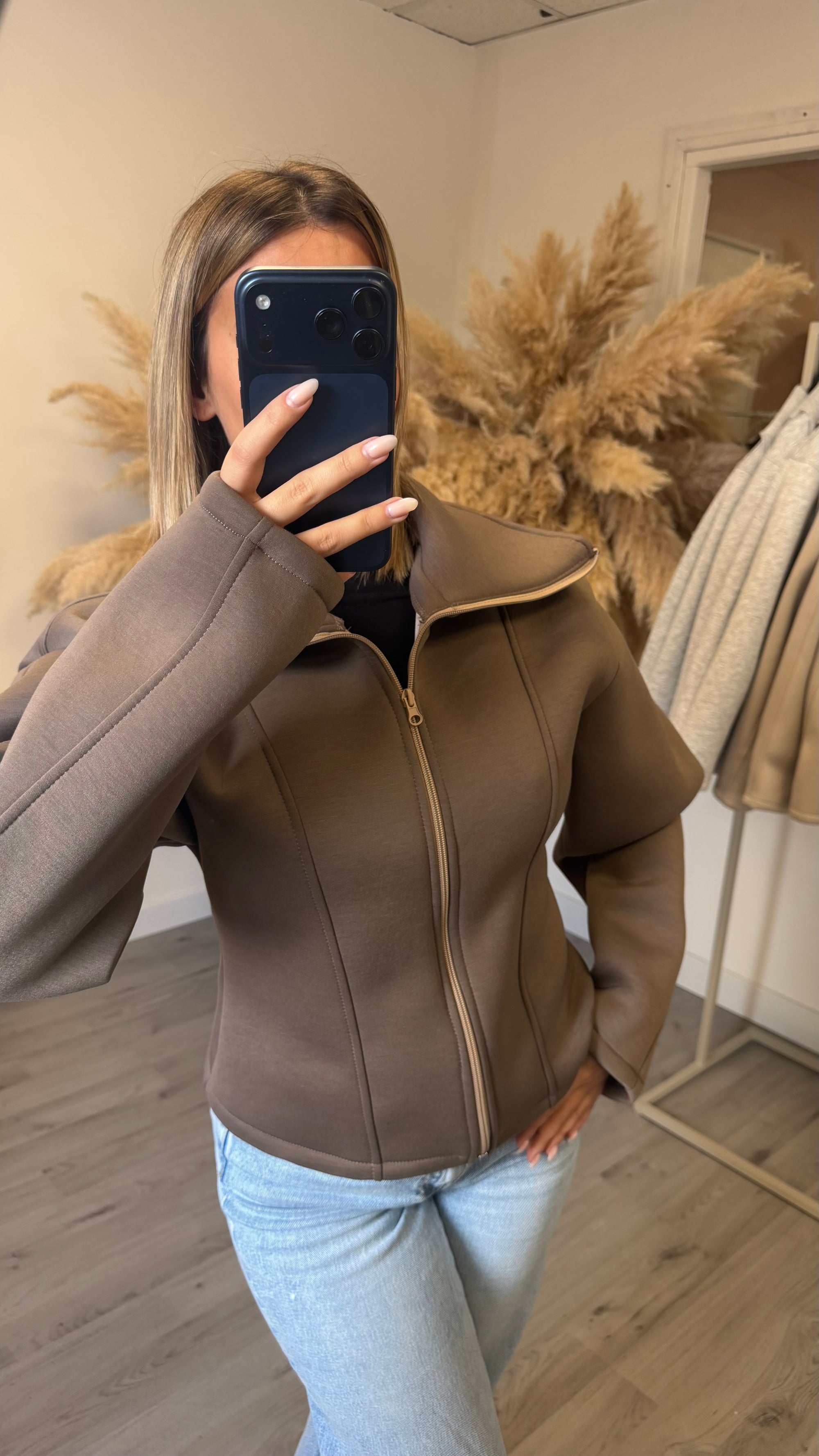 Veste za taupe